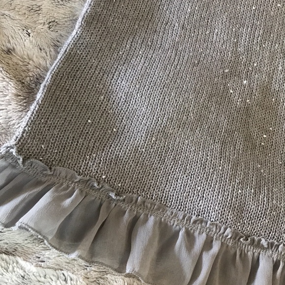 Silver sequin sweater tank M chiffon ruffle hem racer back Aeropostale - Picture 2 of 5